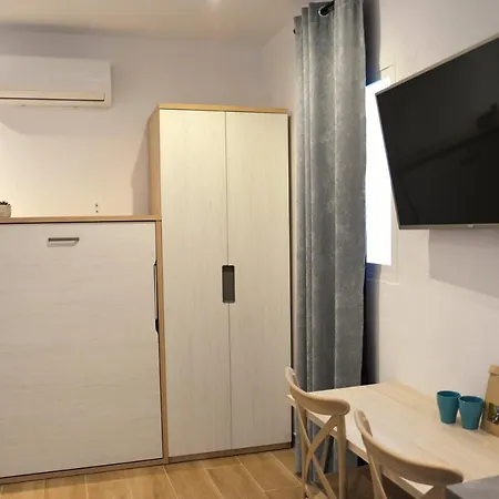 Estudio El Rincon De La Luz קוניל דה לה פרונטרה